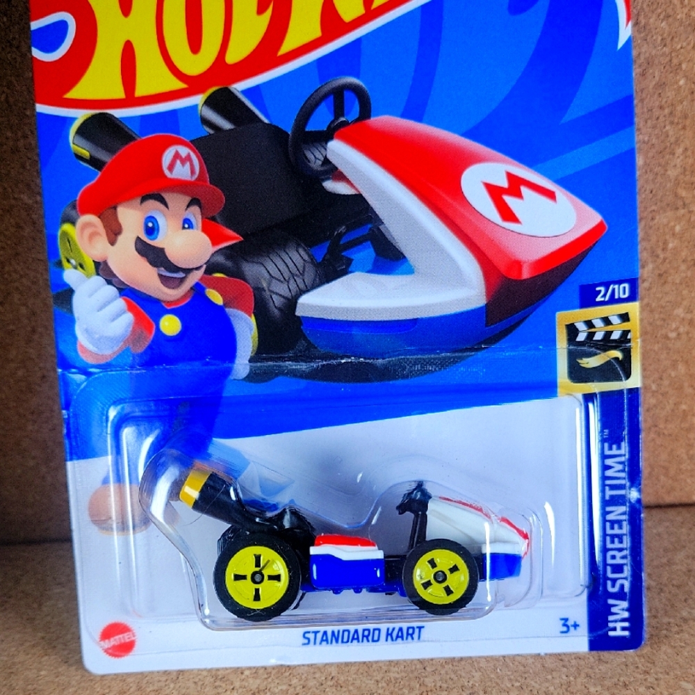 Hot Wheels Mario Standard Kart New